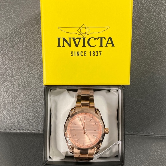 Invicta Rose Gold Men's Watch 69196 42mm - Picture 2 of 7